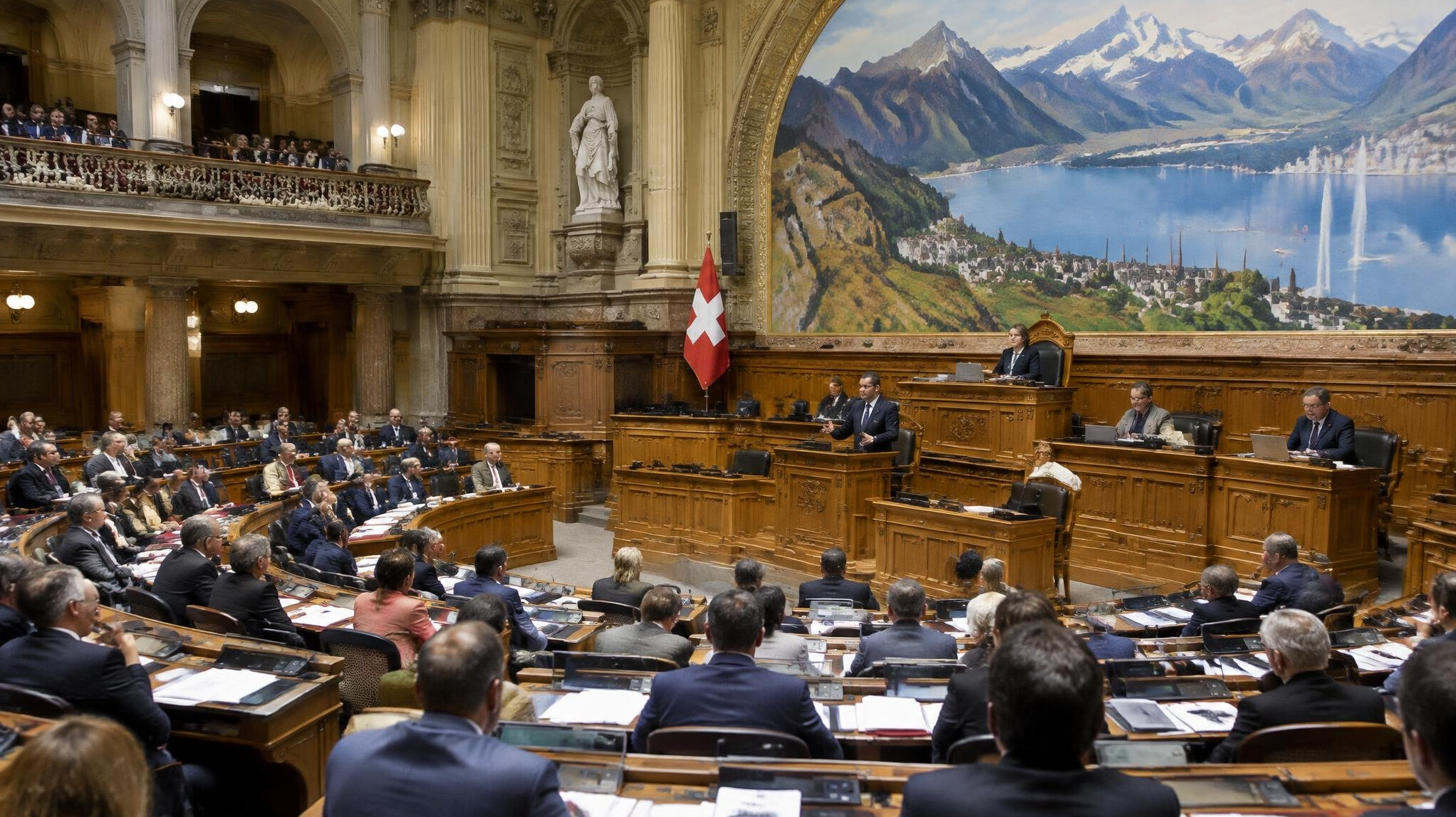 swiss parliament building interior